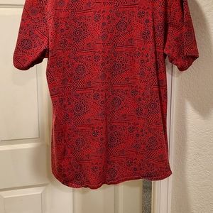 LRG Crew Red/Blue Giraffe Men's T-Shirt Size Large